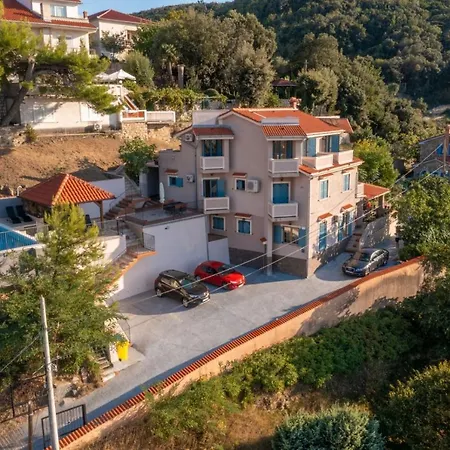 In With Sea View, Balcony, Air Conditioning, Wifi 3321-3