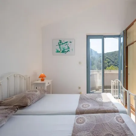 In With Sea View, Balcony, Air Conditioning, Wifi 3321-3