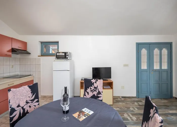 In With Sea View, Balcony, Air Conditioning, Wifi 3321-3 *