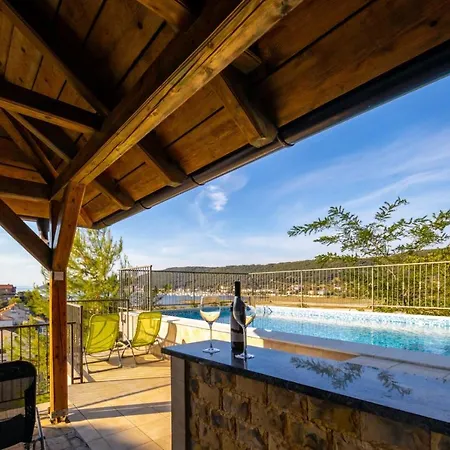 In With Sea View, Balcony, Air Conditioning, Wifi 3321-3 Appartement Supetarska Draga