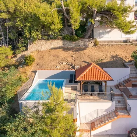 In With Sea View, Balcony, Air Conditioning, Wifi 3321-3 Appartamento Supetarska Draga